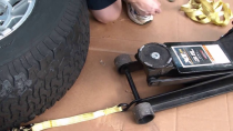 Thumbnail for Easy and safe way to break a tire bead | auxpowerunit