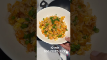 Thumbnail for Recipe : 10 min egg fried rice - easy working lunch