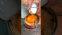 Thumbnail for Put egg to tuna ?!? @sabrosostasty #shorts | Guma Art