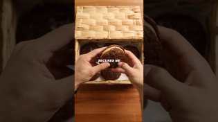 Thumbnail for Redefining brownies #recipe #foodasmr #food #cooking | Louis Gantus