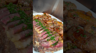 Thumbnail for Steak with peppercorn sauce and crispy smashed potatoes 🥩🤝🏽 #Shorts | Notorious Foodie