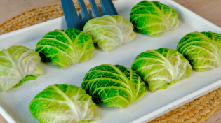 Thumbnail for 1 cabbage and 150g lentils! This season I make it every week! Easy and delicious cabbage recipe! | We Cook Vegan