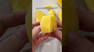 Thumbnail for How to cut a potato! #shorts | Guma Cook