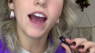 Thumbnail for Never knew crabs could make these sounds 😳