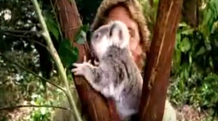 Thumbnail for Steve Irwin Customs 'Quarantine' TV ad (2002 Australia)
