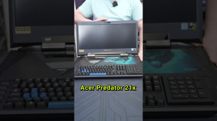 Thumbnail for this old laptop is still insane | Linus Tech Tips