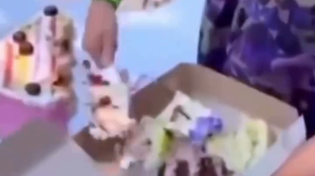 Thumbnail for A tiny example of Whites vs blacks