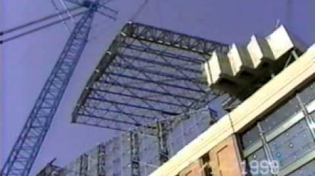 Thumbnail for 1999 Big Blue crane collapse at Miller Park, kills three iron workers | Milwaukee Journal Sentinel