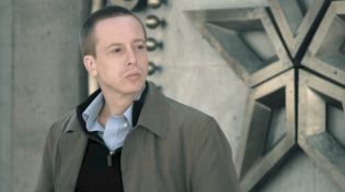 Thumbnail for Journalist Barrett Brown on Prison, Leakers, and Private Intelligence Agencies