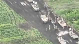 Thumbnail for Hundreds of Ukrainian troops surrender en-masse to Russia