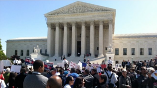 Thumbnail for Arizona's Immigration Law Heads to the Supreme Court