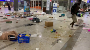 Thumbnail for South Africa - Soweto Dobsonville Mall looting [2021/July]