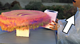 Thumbnail for Glitter Bomb 1.0 vs Porch Pirates | Mark Rober