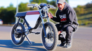 Thumbnail for WHAT IS AN ONYX RCR MOTORBIKE | Braille Skateboarding